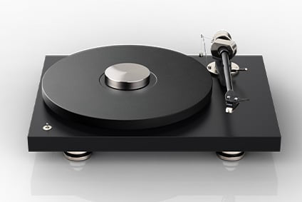 Pro-Ject Debut Pro vs Debut Carbon EVO Turntable Comparison