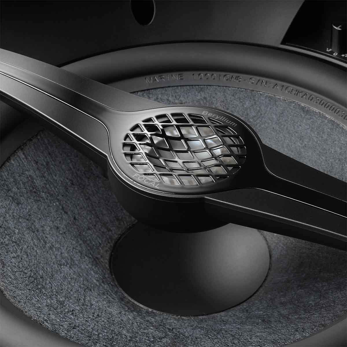 Focal Littora 1000 ICW8 In-Wall/In-Ceiling Loudspeaker close-up of tweeter