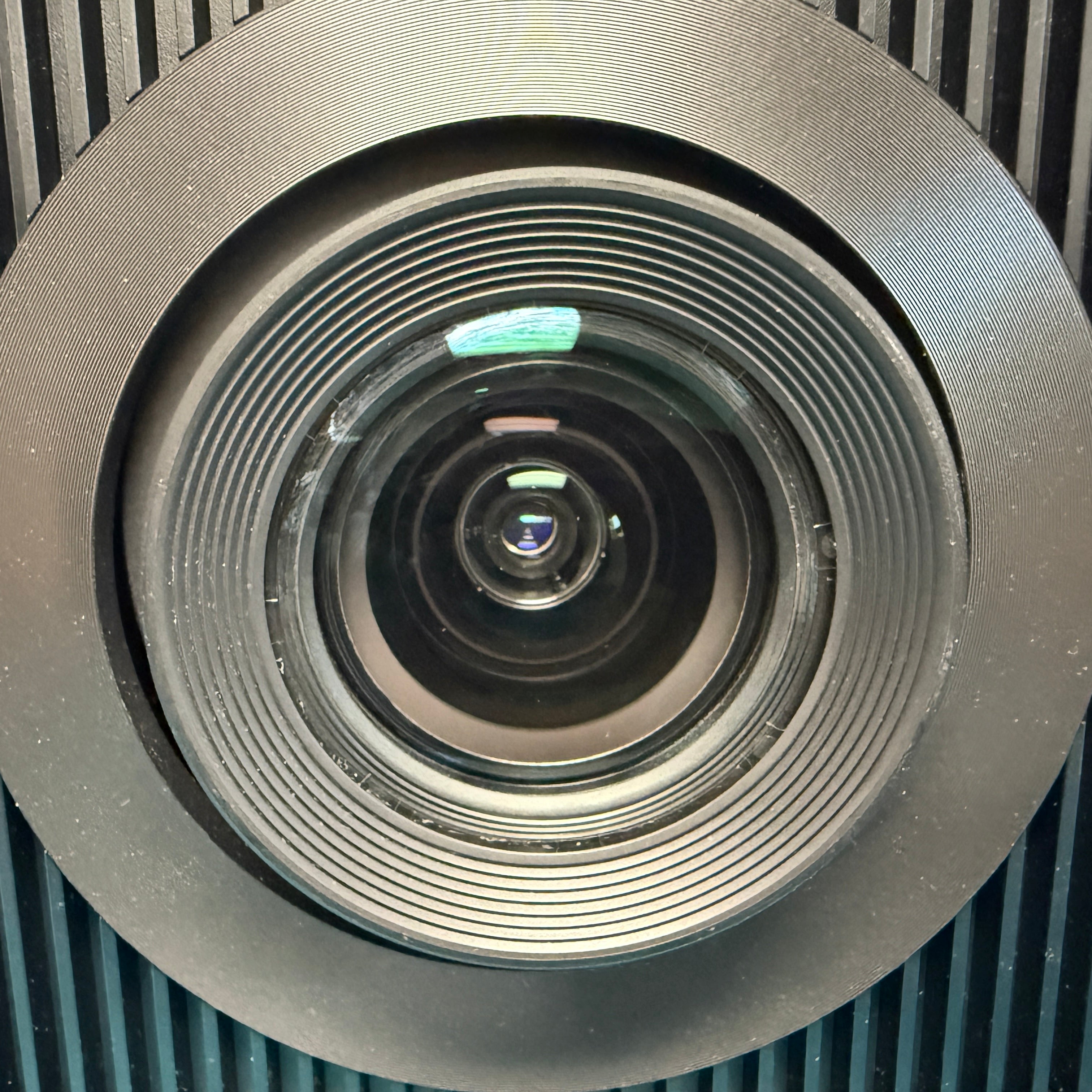 SONY:VPL-XW6100ES-BLK-BSB Lens