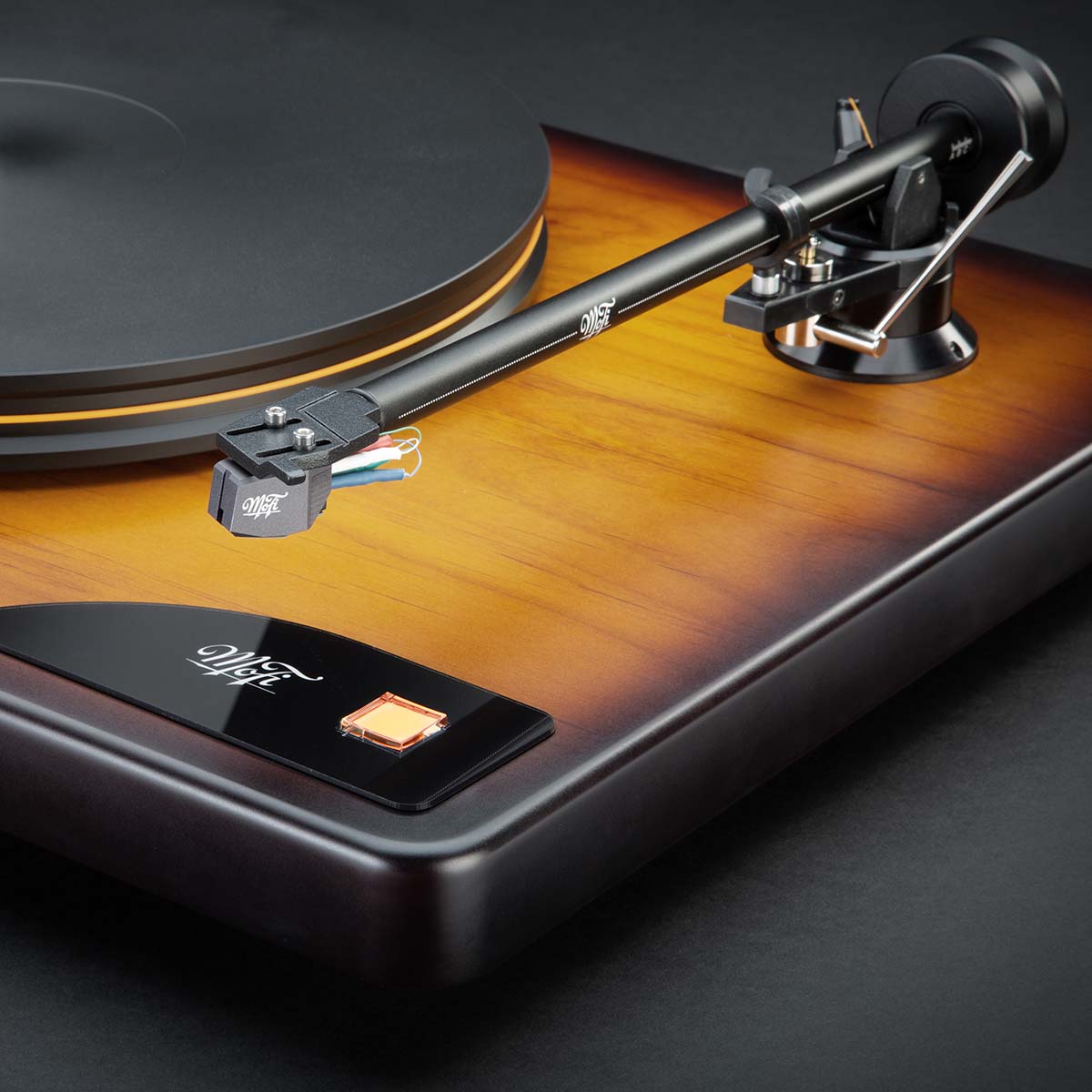 MoFi Electronics x Fender American Vintage Turntable detail of right side of unit showing tonearm