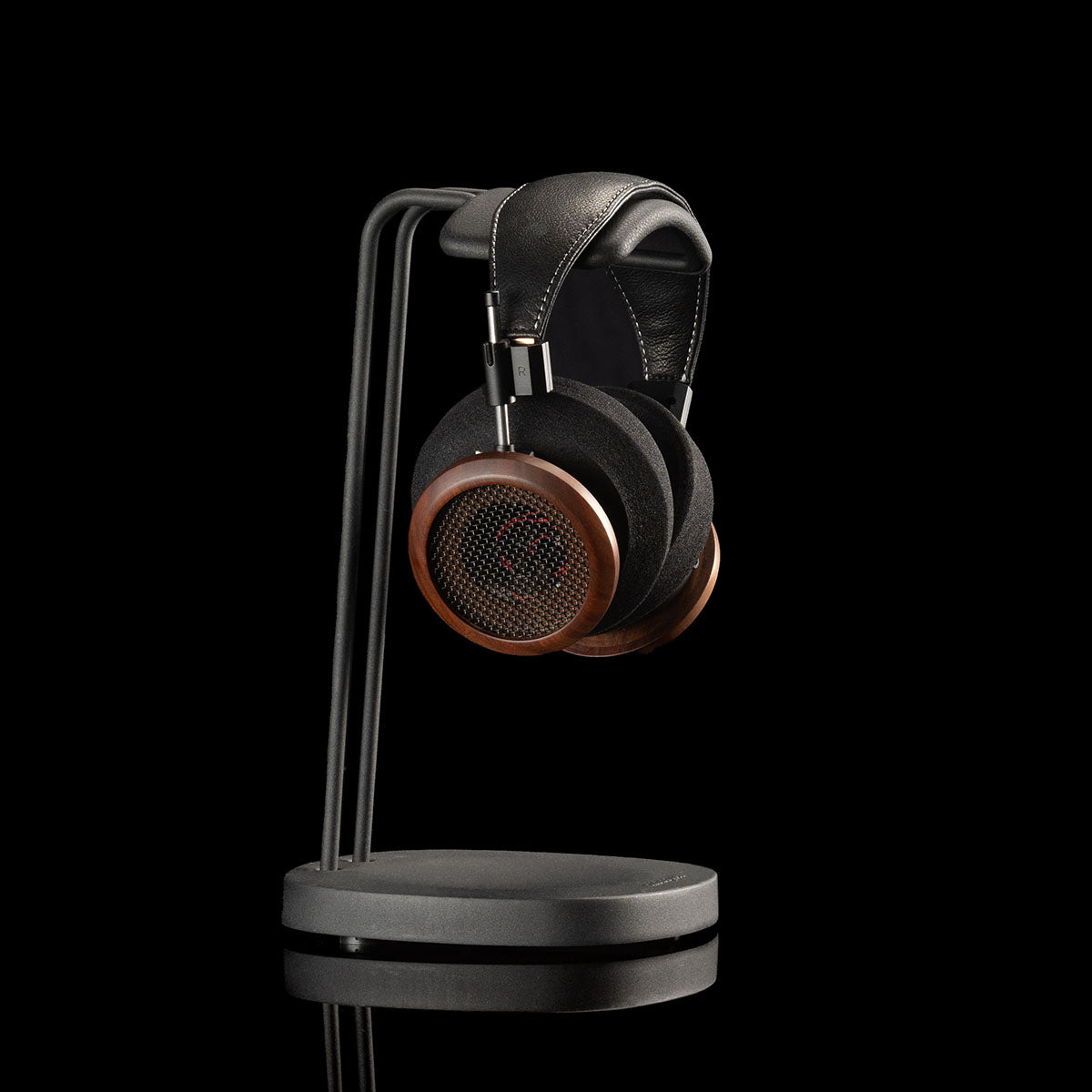 Grado Signature S950 Headphone - side view of right earphone on headphone stand