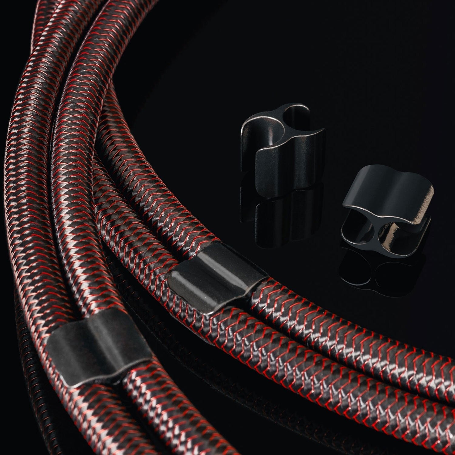 AudioQuest Brave Heart Full - Range - BHEART8SM 8 ft = 2.4 m Pair 2 x Multi - Spades > 2 x Multi - Spades