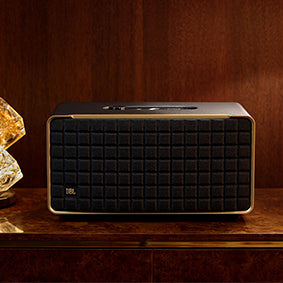 JBL Authentics 500 Smart Home Speaker