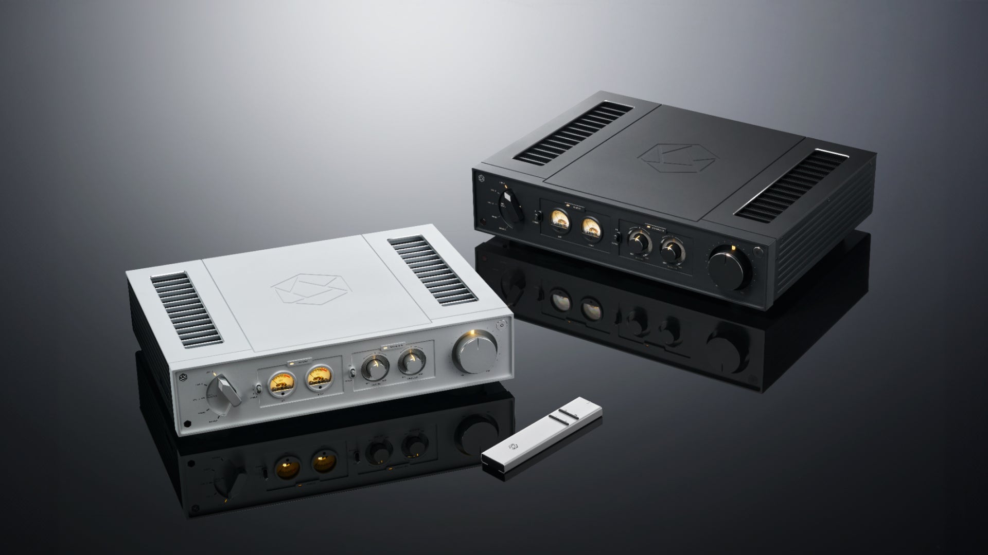 HiFi Rose RA280 top view on black background