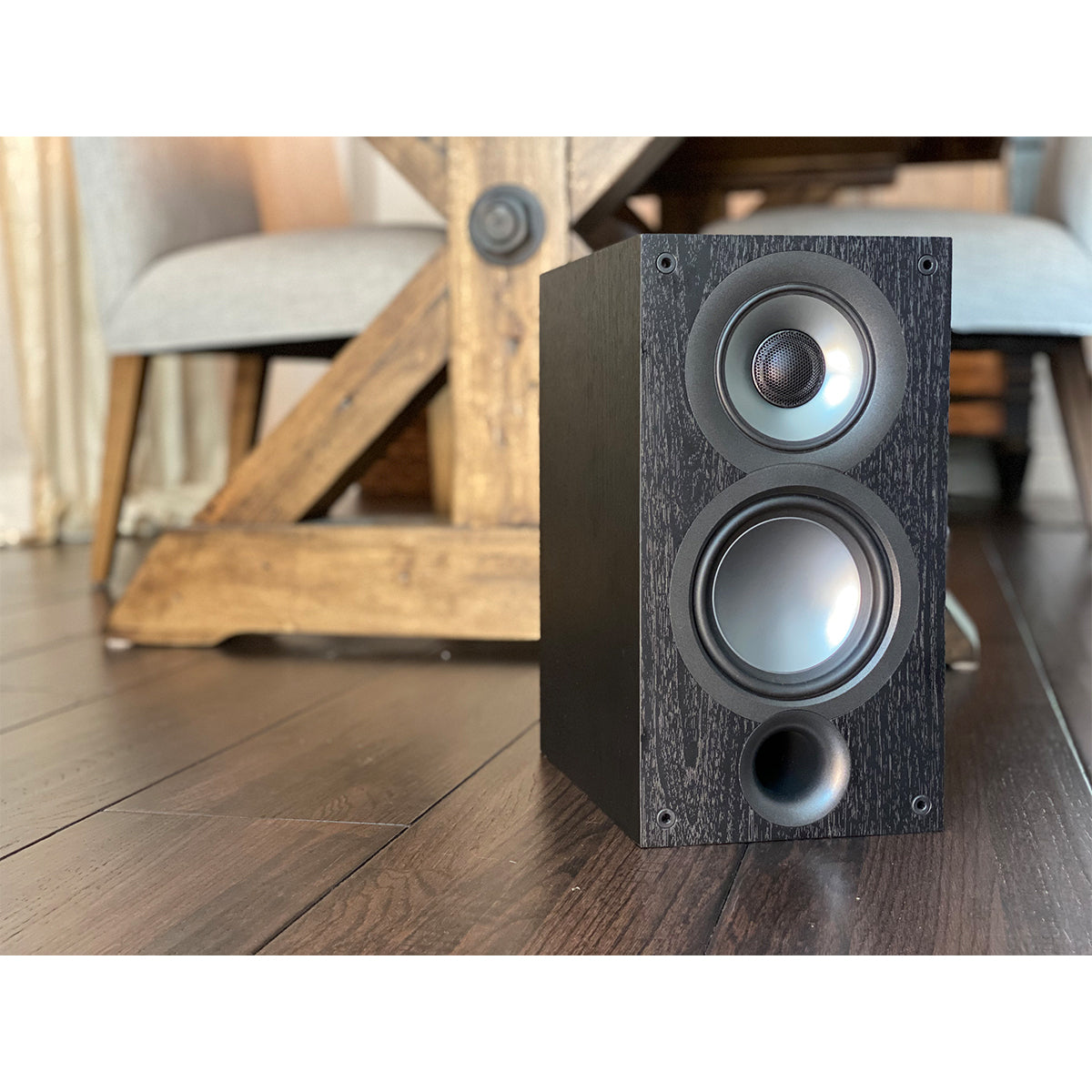 ELAC Uni-Fi 2.0 UB52 Bookshelf speakers