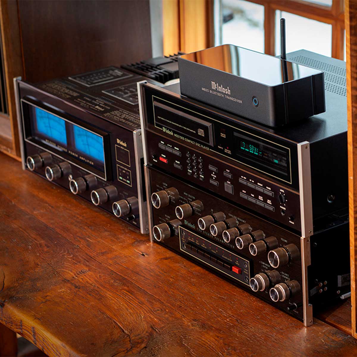 McIntosh MB20 Bluetooth Transceiver
