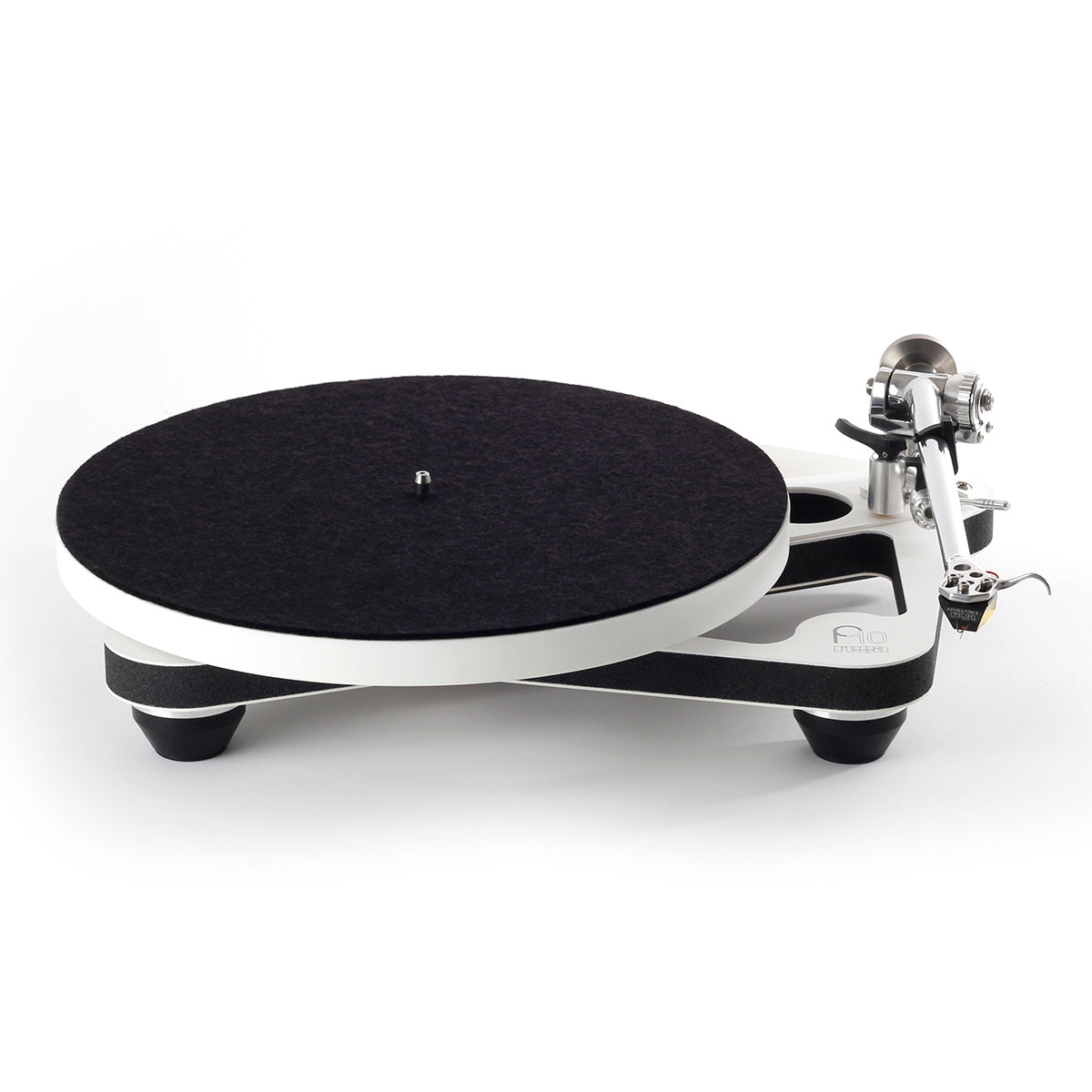 Rega Planar 10 in white with turntable mat