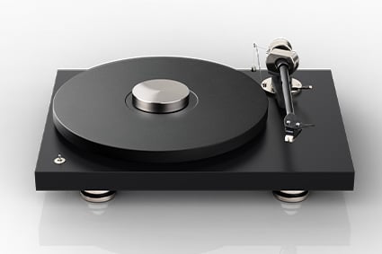 Pro-Ject Debut Pro vs Debut Carbon EVO Turntable Comparison