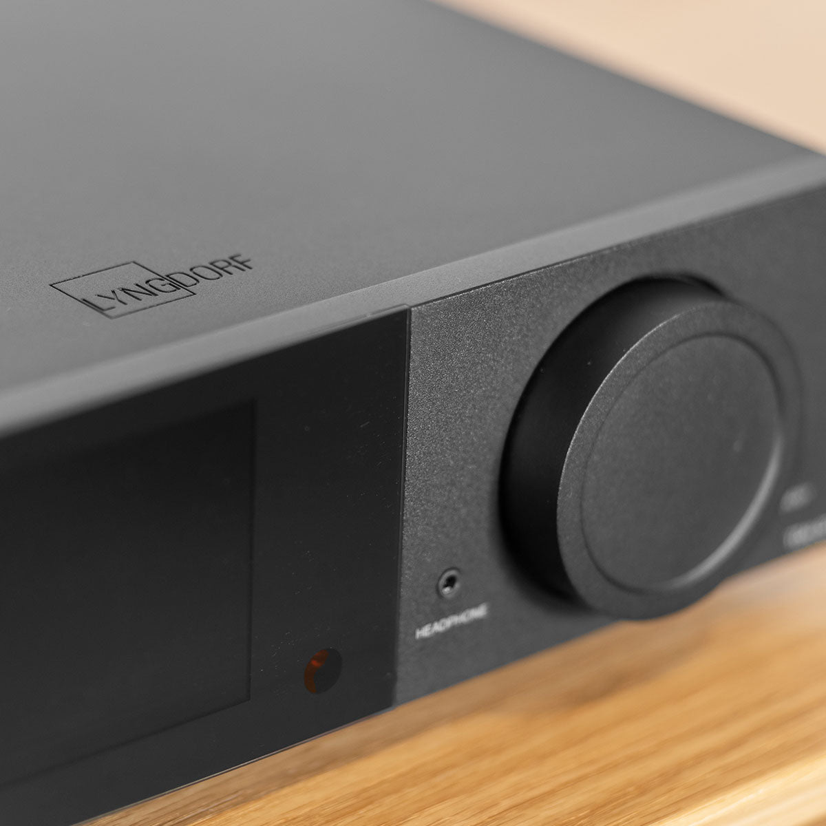 Lyngdorf TDAI-2210 Streaming Integrated Amplifier with RoomPerfect closeup of volume knob
