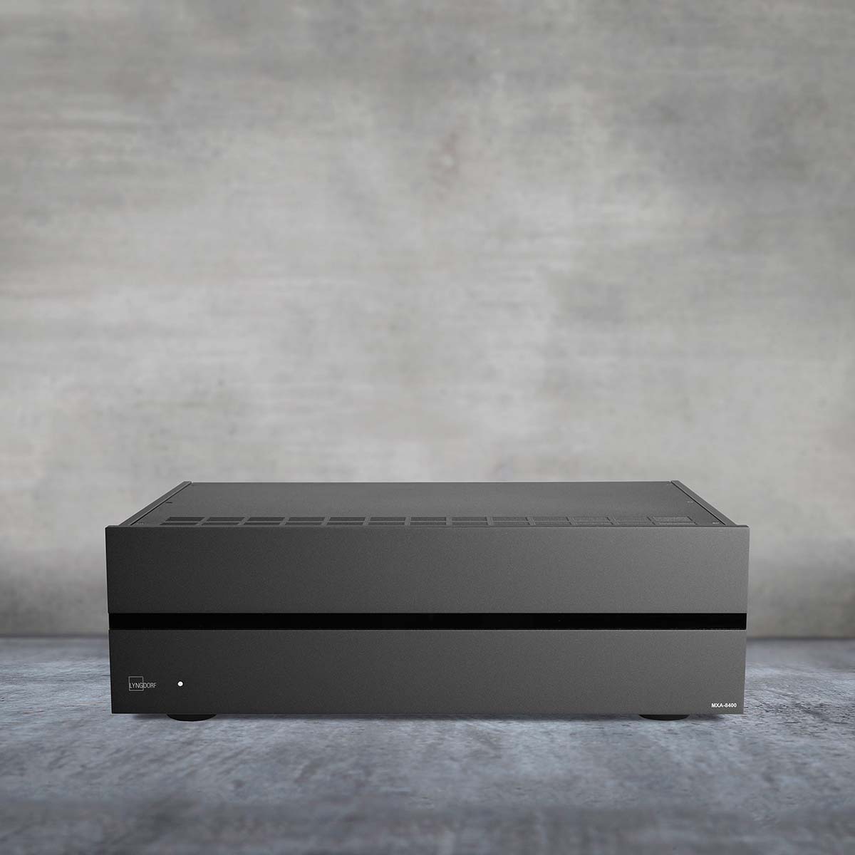 Lyngdorf MXA-8400 Eight-Channel Power Amplifier