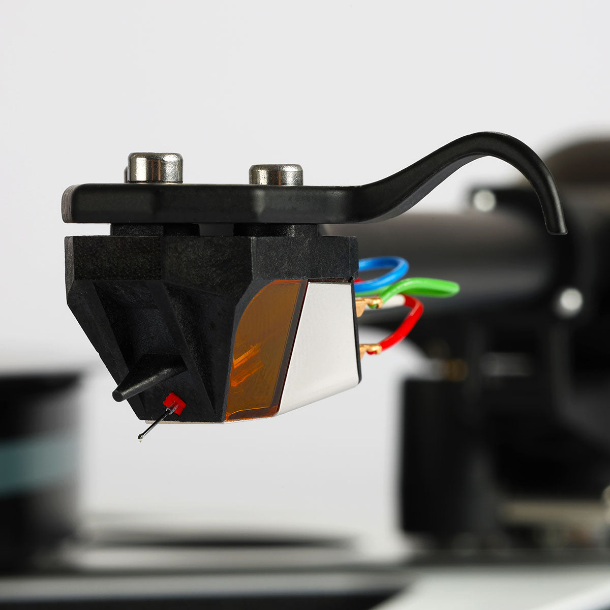 Rega ND9 Moving Magnet Phono Cartridge - front view of cartridge mounted on tone arm