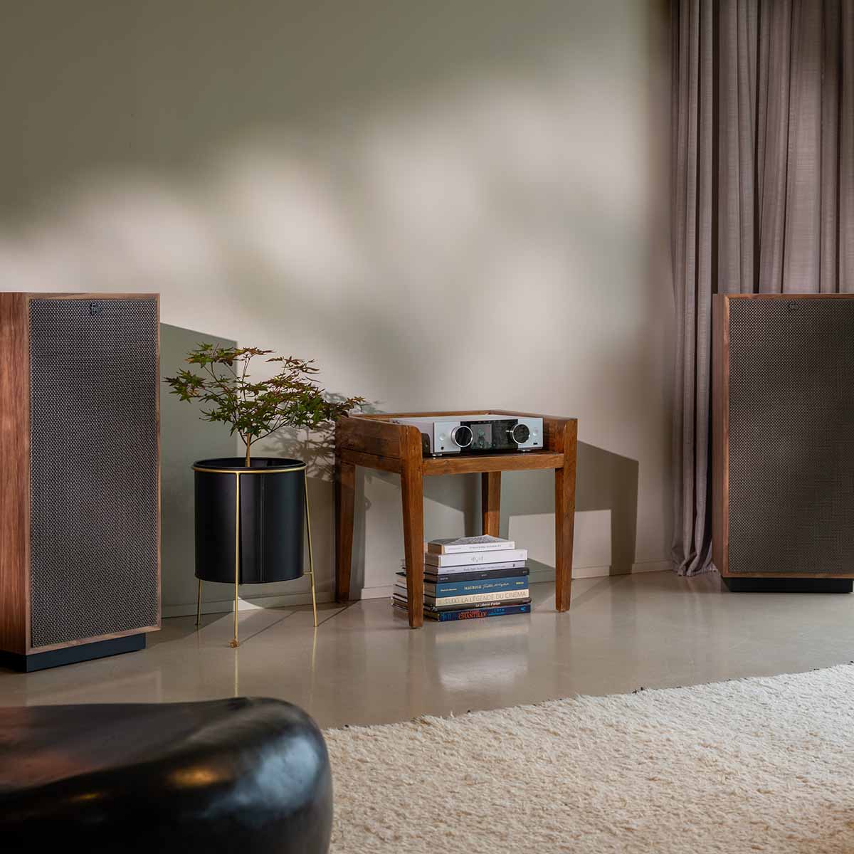 Onkyo Muse Y-40 Network Integrated Amplifier - Silver - lifestyle photo of unit on cabinet facing right