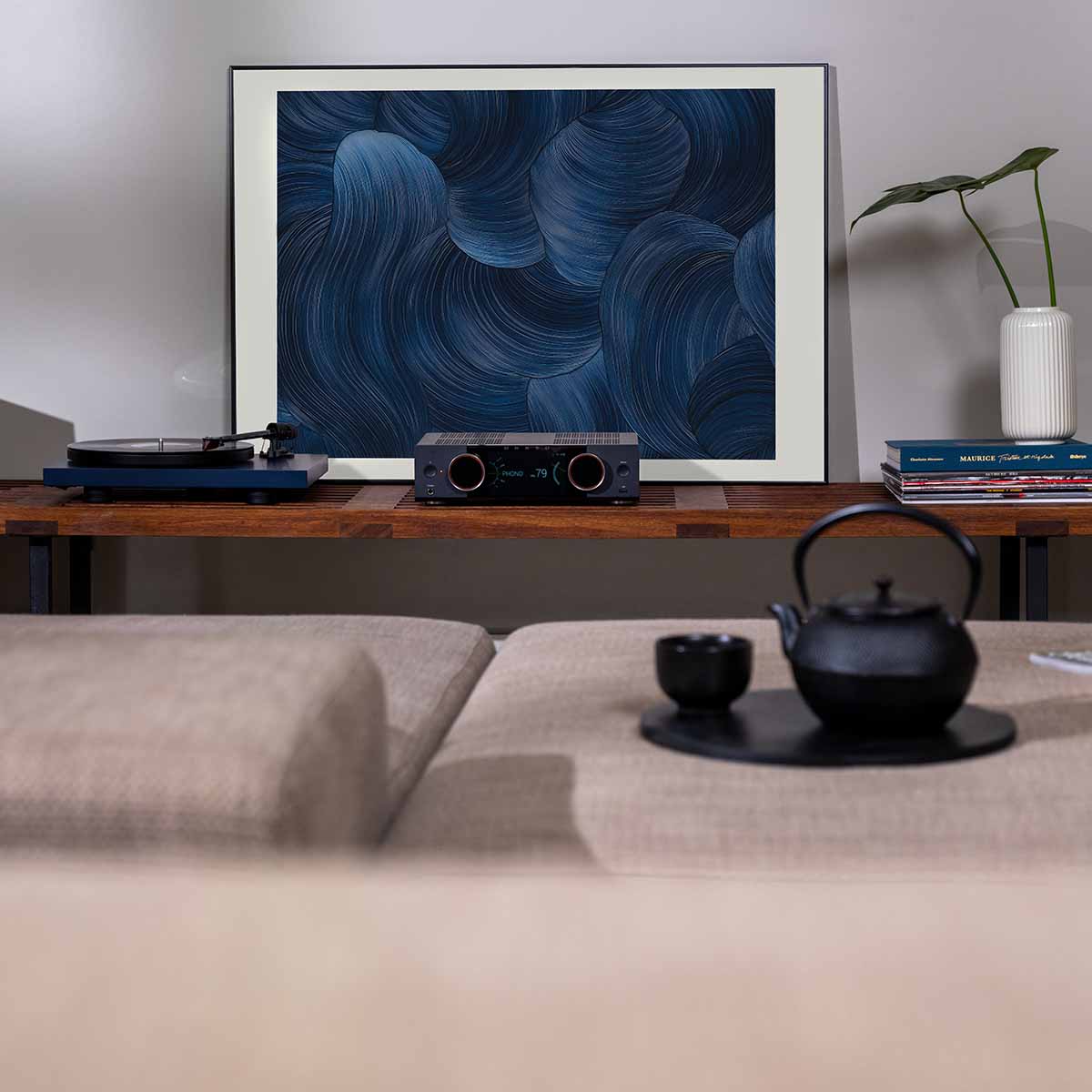 Onkyo Muse Y-50 Network Integrated Amplifier - Black - lifestyle view of unit on table
