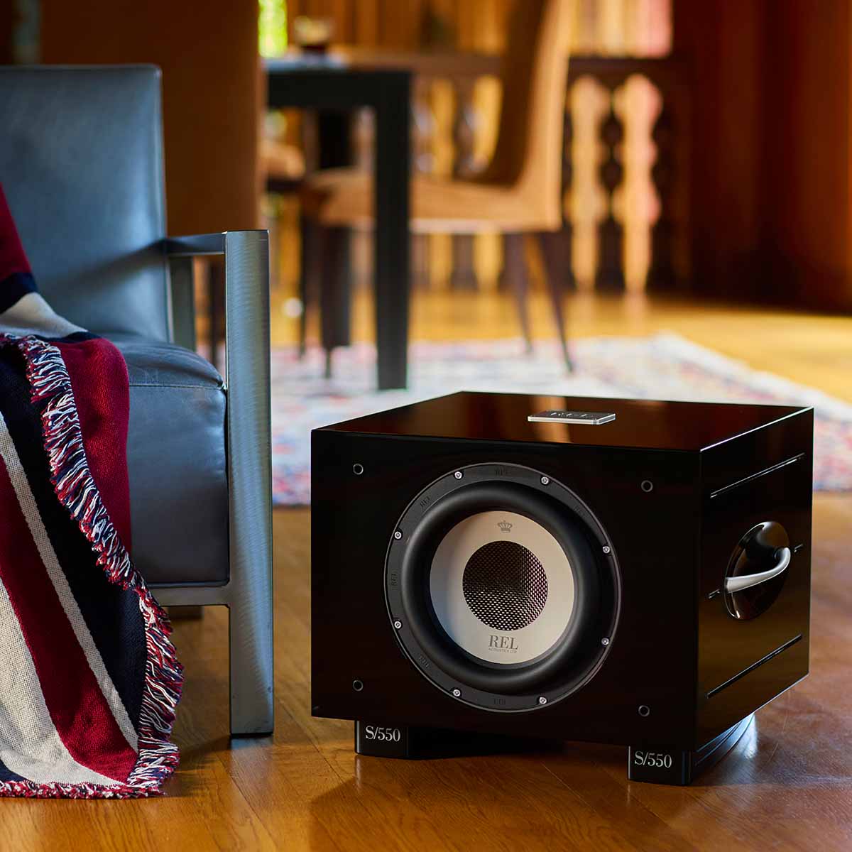 REL Acoustics S/550 Subwoofer - black - front view angled left without grille