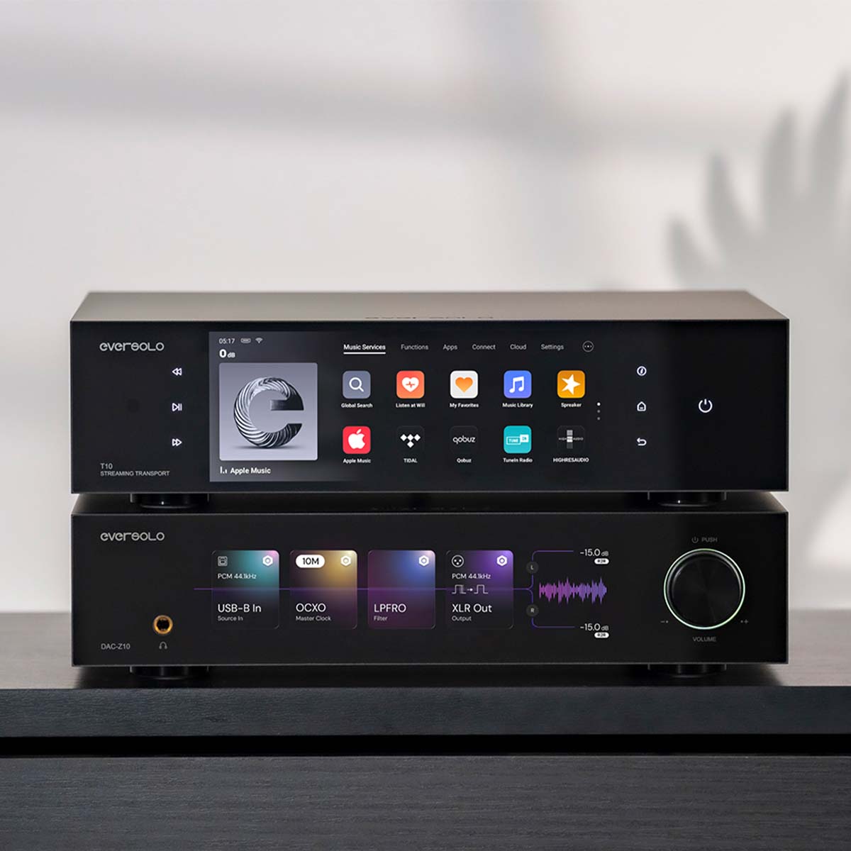EverSolo T10 Streaming Transport - on top of DAC-Z10 (not included) - lifestyle image