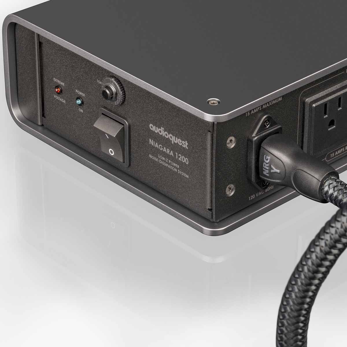 AUDIOQUEST - Niagara 1200 Power Conditioner w/ NRGY3
