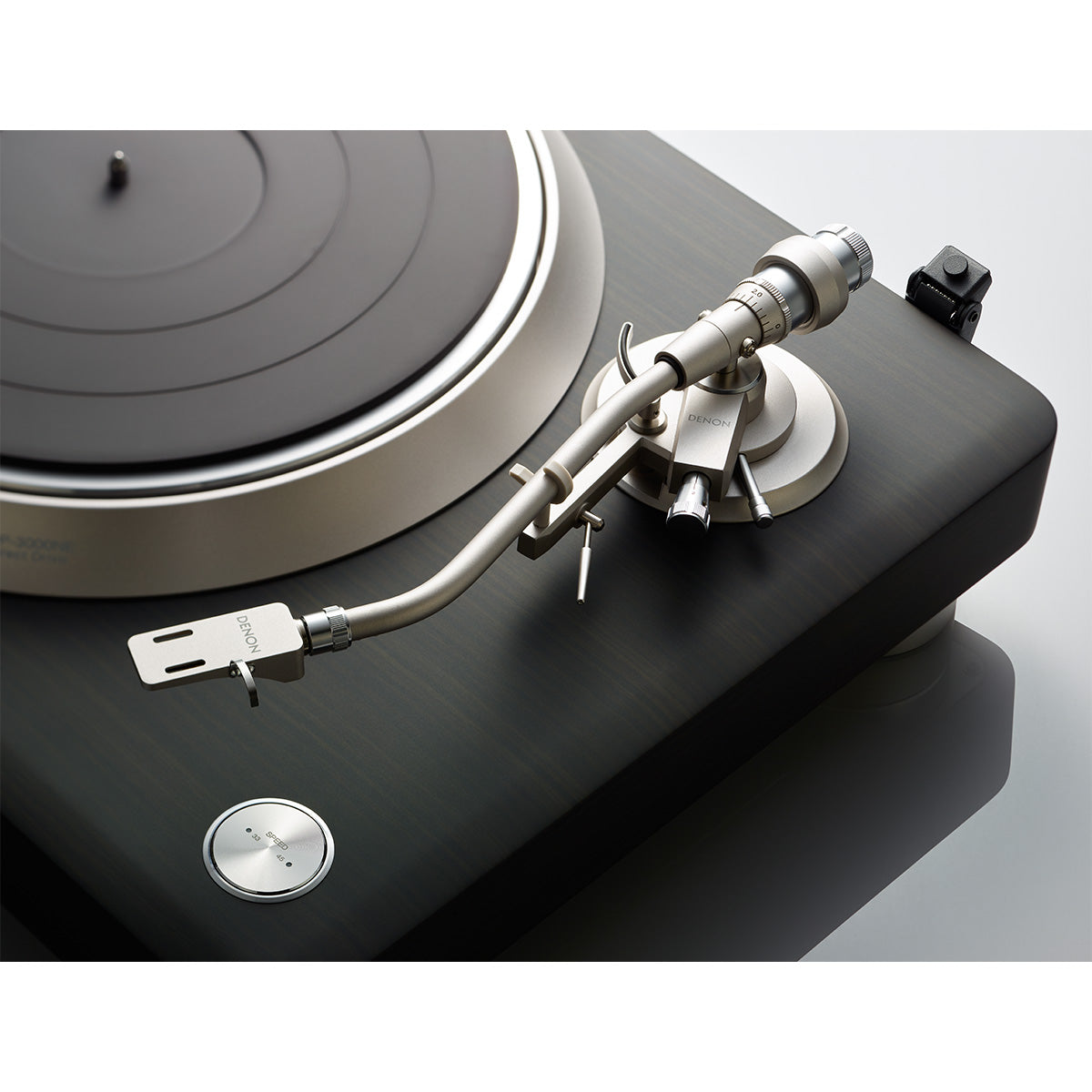 Premium Direct Drive Hi-Fi Turntable - Thumbnail 2