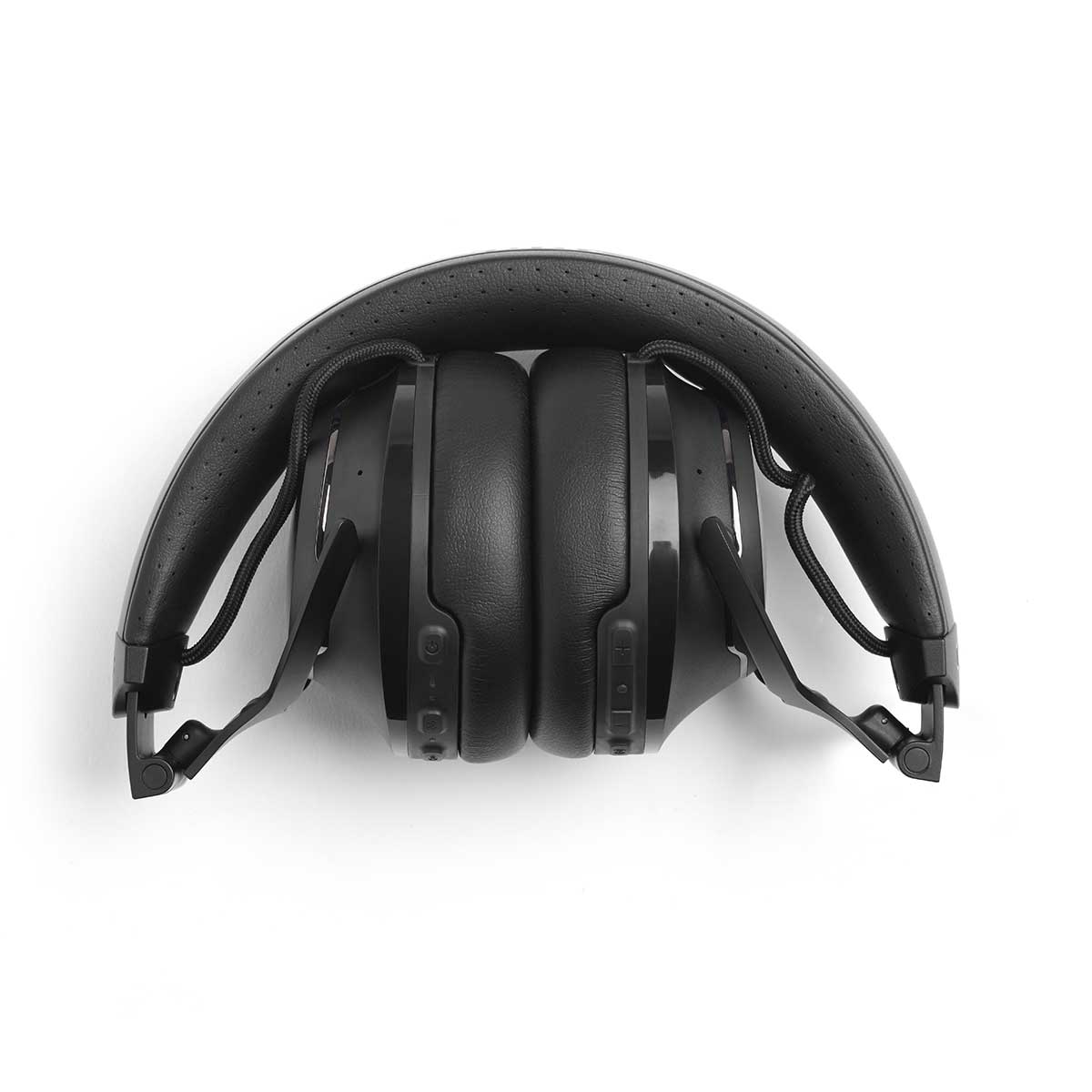 JBL CLUB 950NC folded