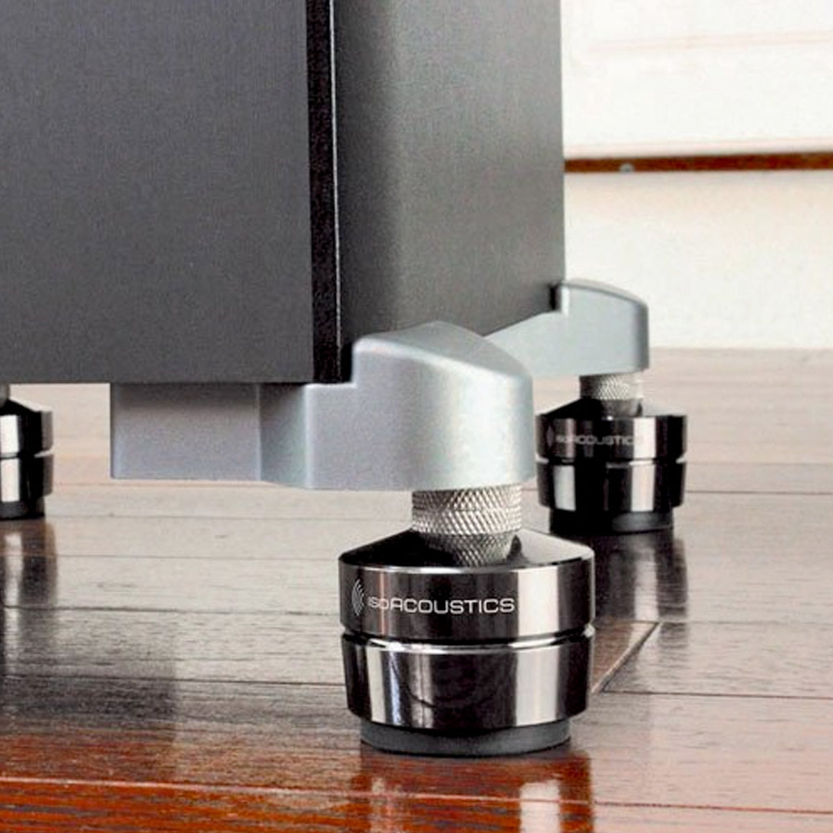 IsoAcoustics GAIA III - Thumbnail 4