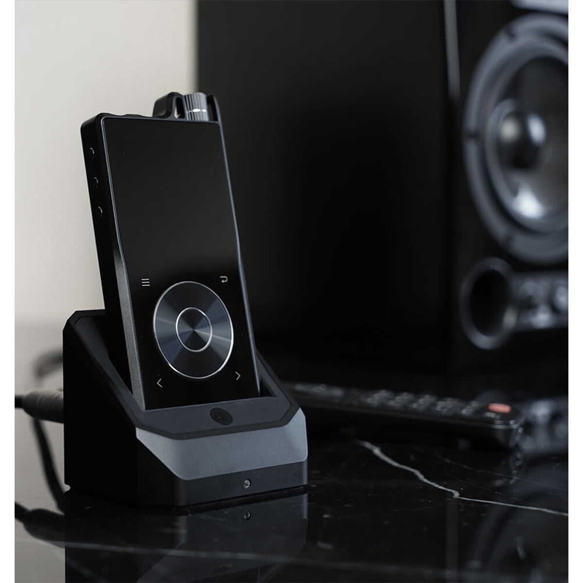 Questyle QPM Portable Music Player