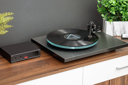 Legendary Rega Sound + Major Value