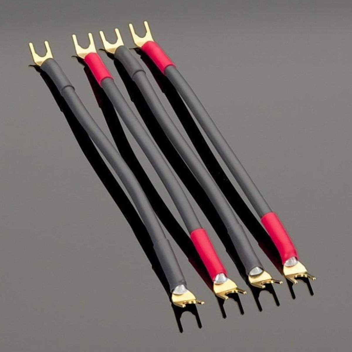 Transparent Biwire Adapter