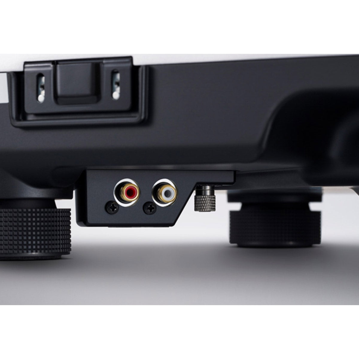 Technics SL-1200GR Single Rotor Coreless Turntable