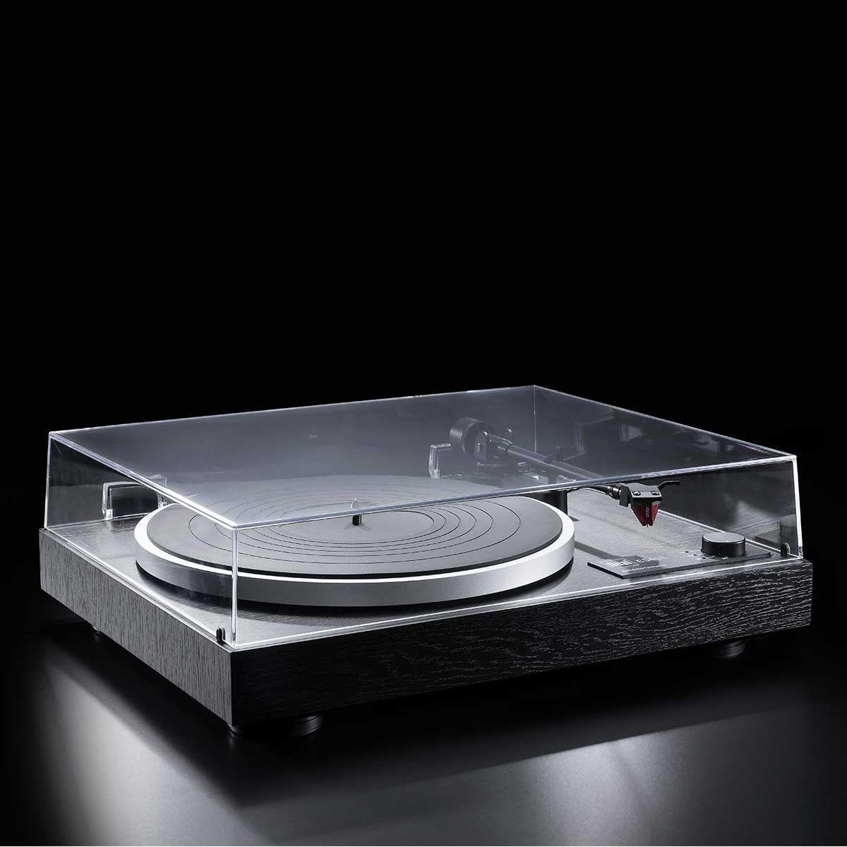 Dual CS418 Manual Turntable, Black Vinyl, front angle with dustcover closed