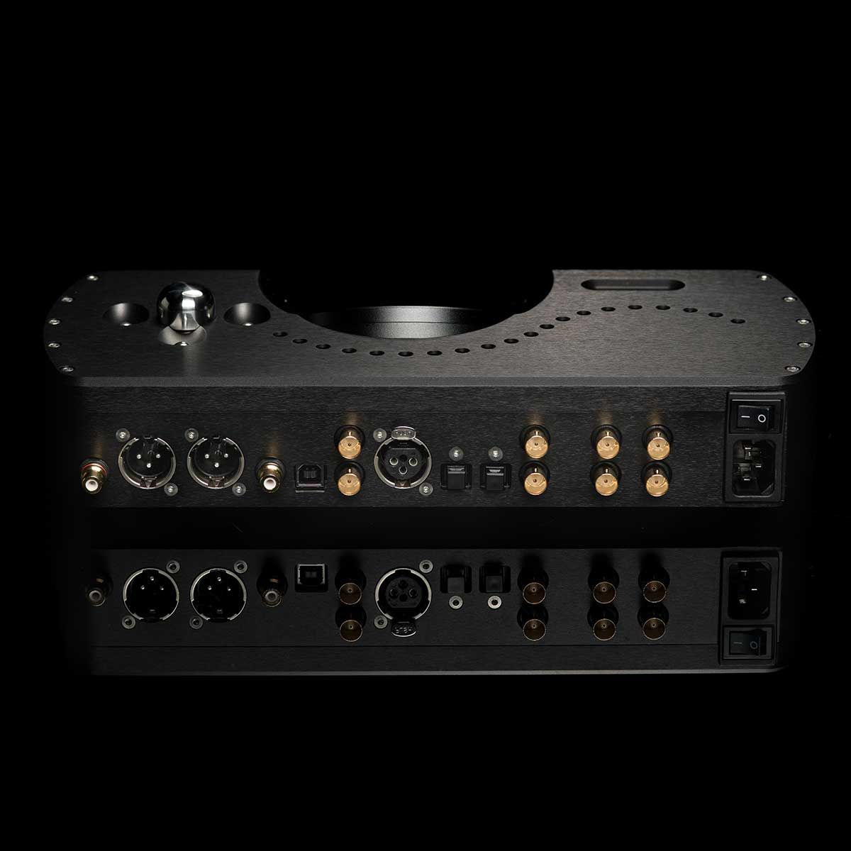 Back view of Chord Electronics DAVE DAC, Headphone amp and Preamp - BLACK