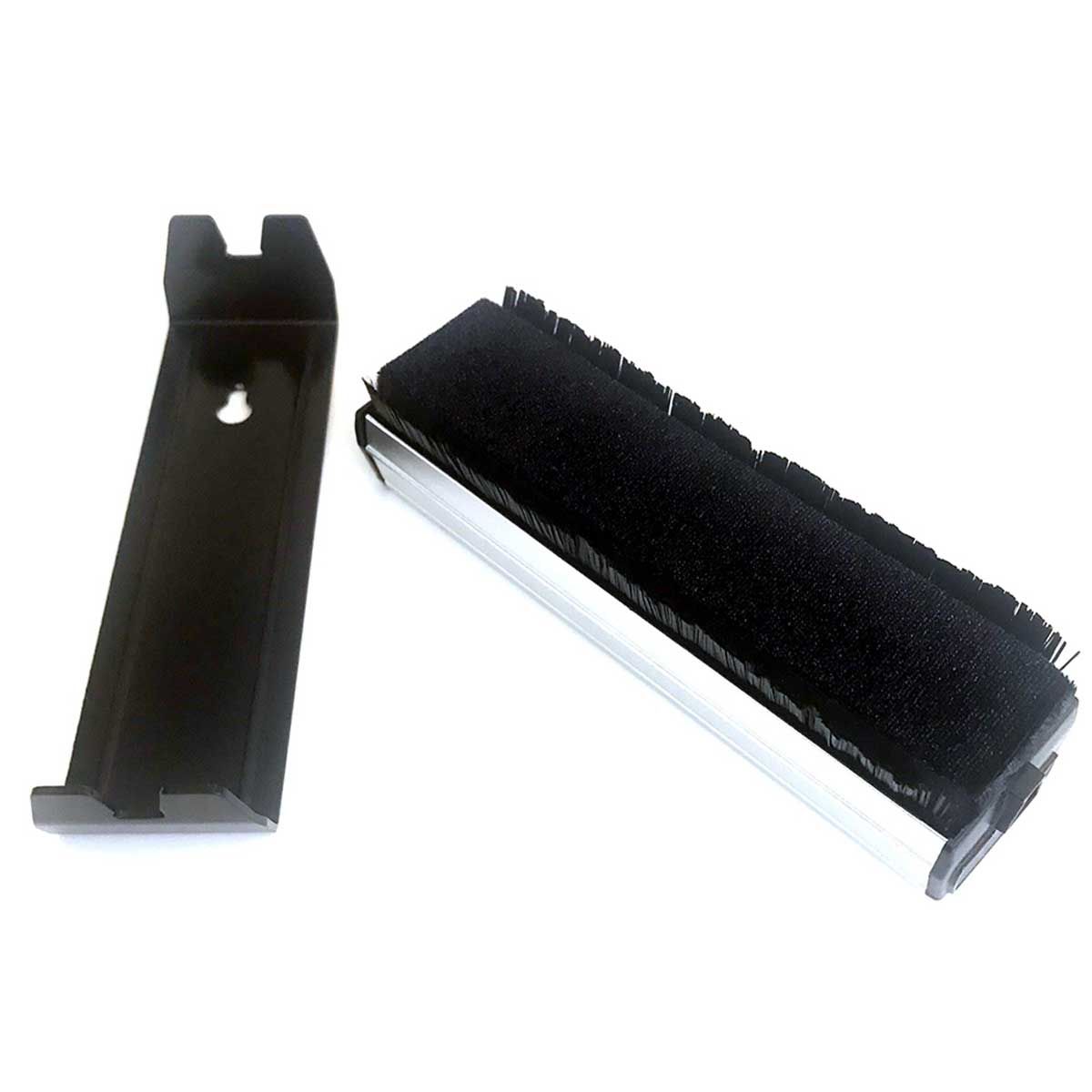 Music Hall Carbon Fiber Brush with stand