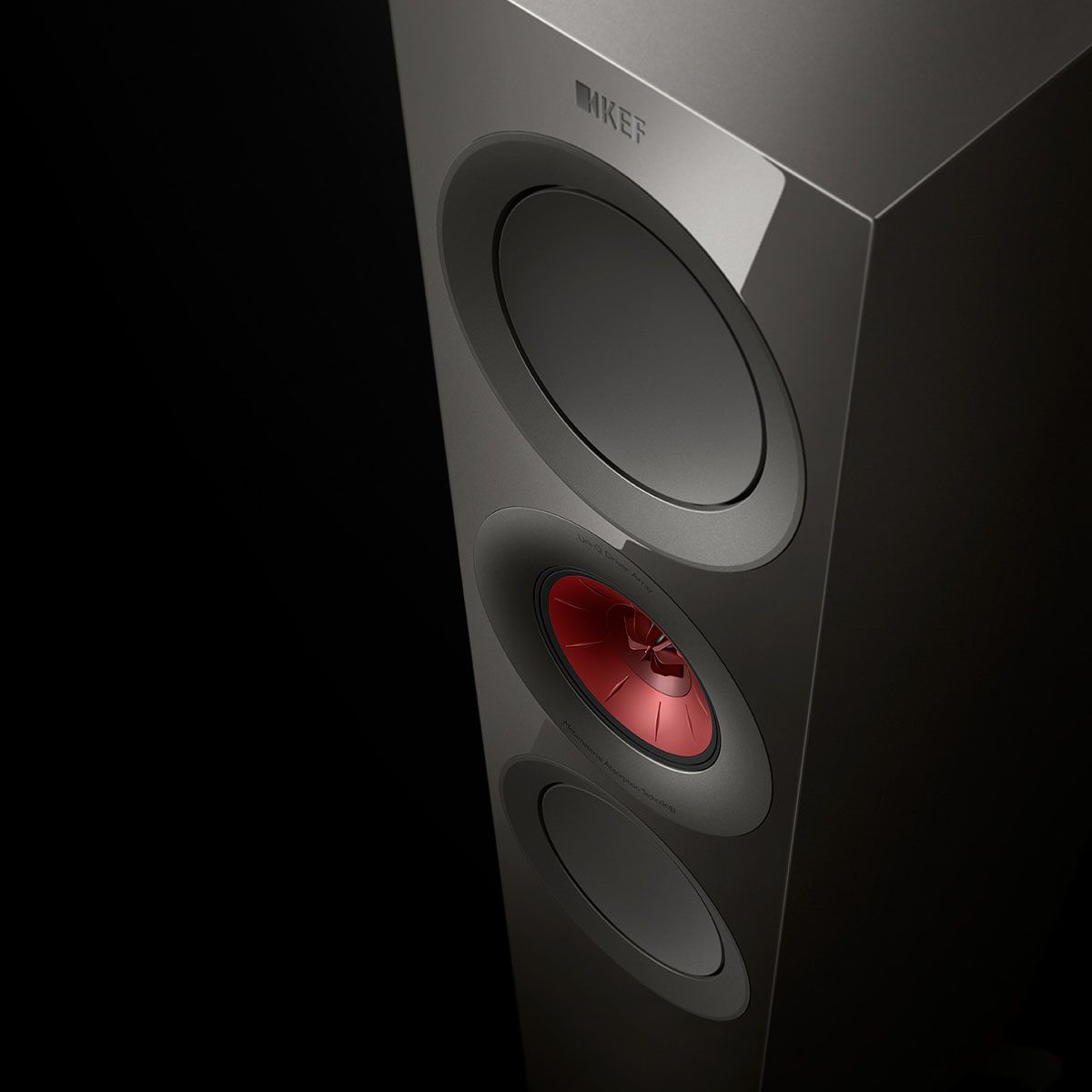 KEF R7 Meta Tower Speaker - close-up of 6.5 inch bass driver and Uni-Q