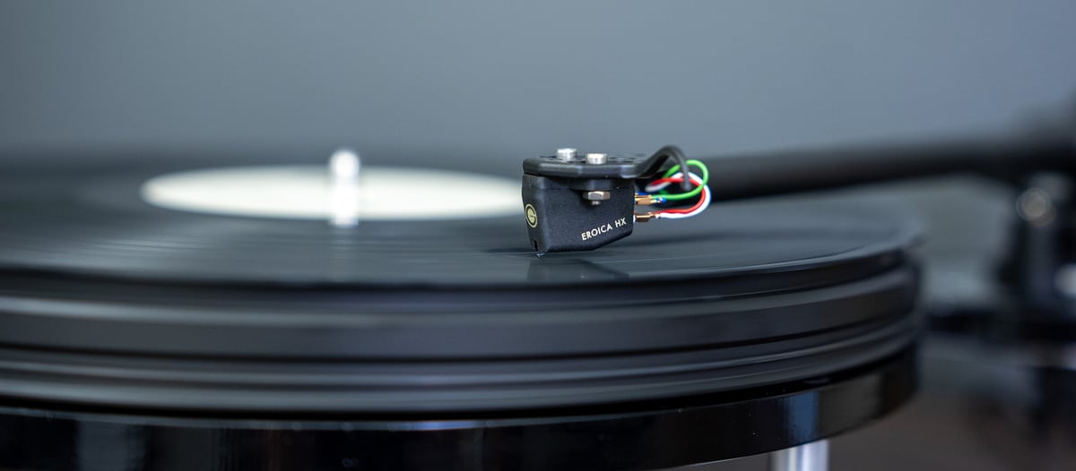 Close up view of Michell TecnoDec Turntable tonearm