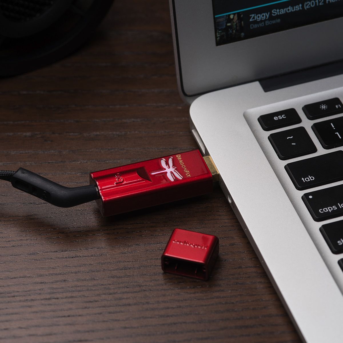 DragonFly Red plugged into computer USB