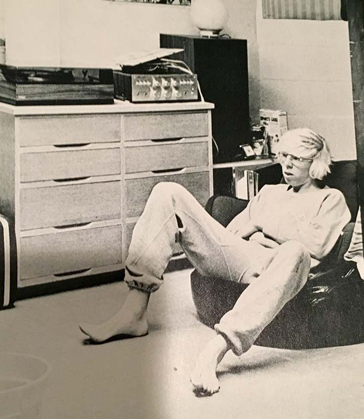 Audio Advice founder, Leon Shaw in his dorm room in 1978