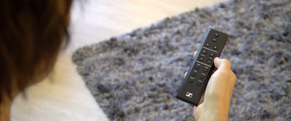 controlling a soundbar with one remote control with eARC