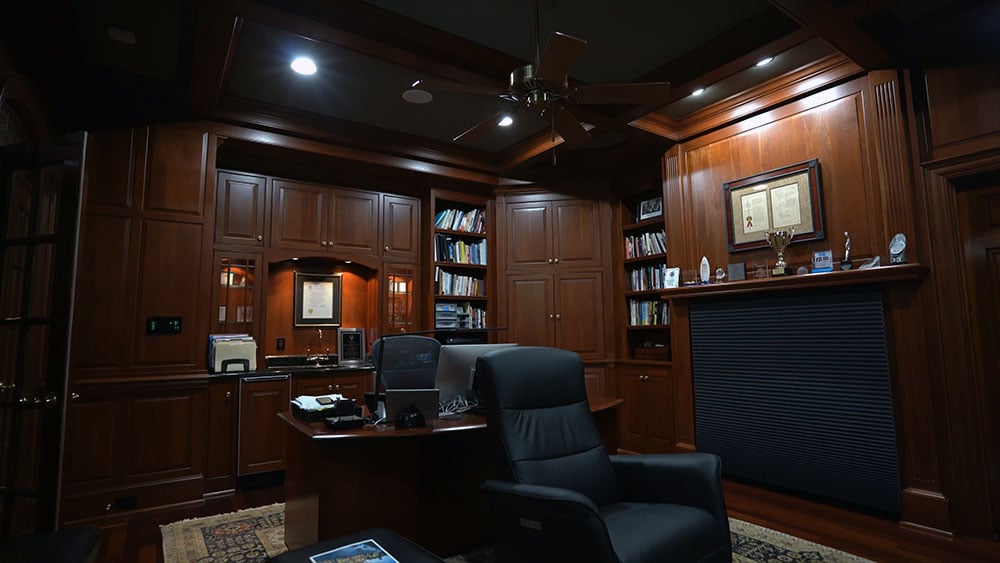 office with traditional led lighting